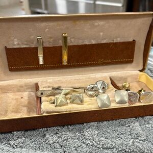 Silver-Tone Men's Cufflink and Tie Clip Set - Silver